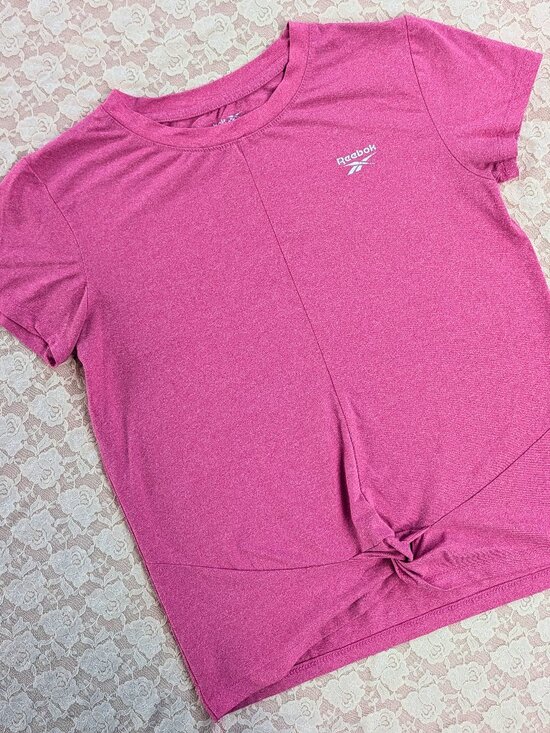 Reebok Other - VGUC Reebok magenta tee with front knot youth XL 12